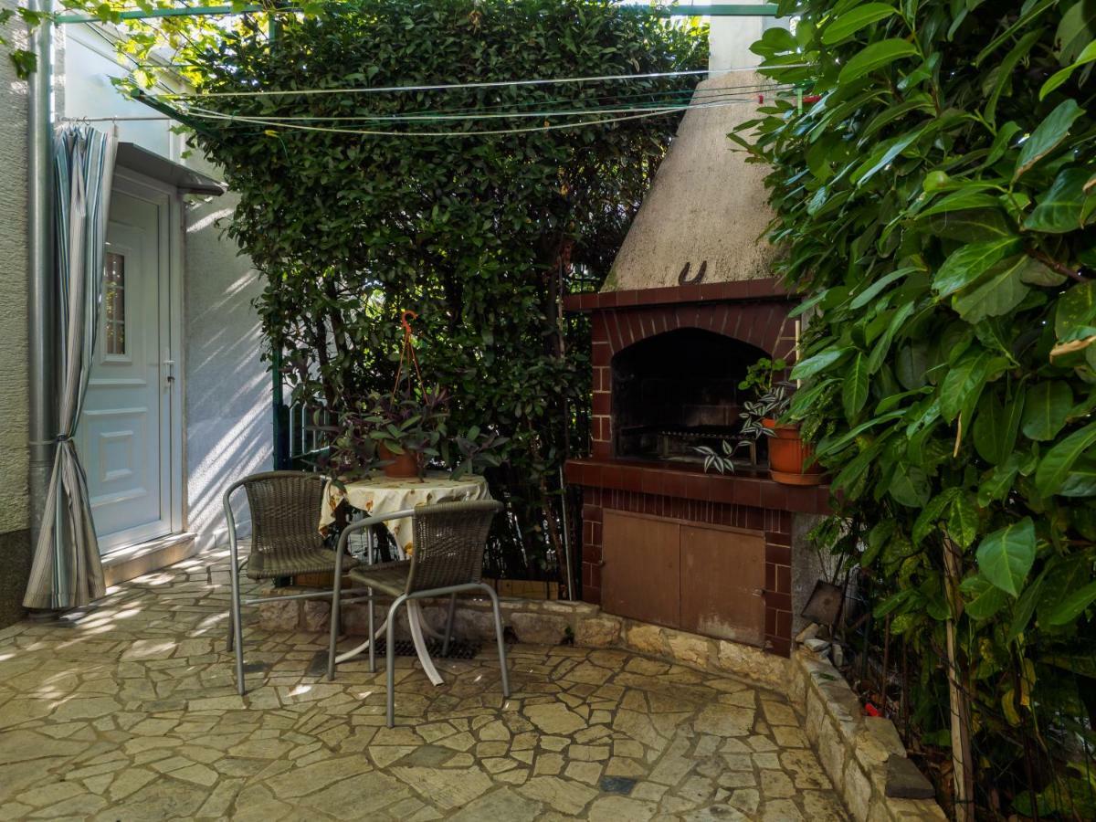 Cozy Studio With Private Terrace Barac Crikvenica Exterior photo